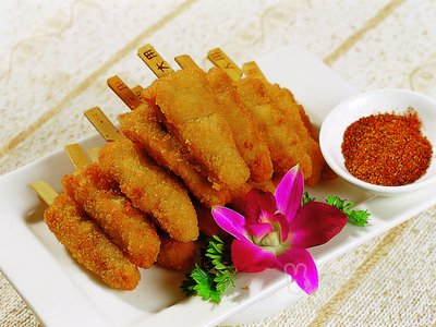 Pin Yuan Spicy Hot Pot Fried Chicken Burger