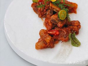 Wen Xian Ju