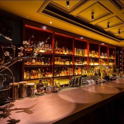 INSIDE Bar · Hidden Bar