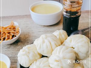 Shibaxiang Baozi Shop (He Yi Branch)
