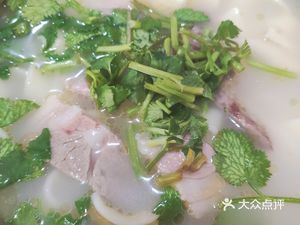 Lu Ji Old Hot Noodles Handmade Noodles (Qianfu Shopping Plaza Store)