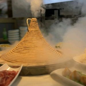 Xin Shi Qi Steam Stone Pot Fish