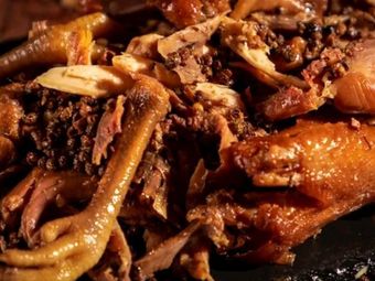Fengwei Fang麻椒鸡熟食(Quzhou Duck Head)