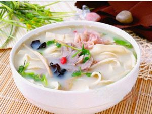Yao's Noodles with Stewed Chicken and Sour Cabbage Fish (Jingkai Fifth Avenue Branch)