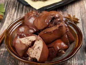 Kaifeng Yuxing Bucket Chicken Old Store