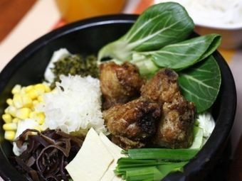 Copper Pot Rice Noodles