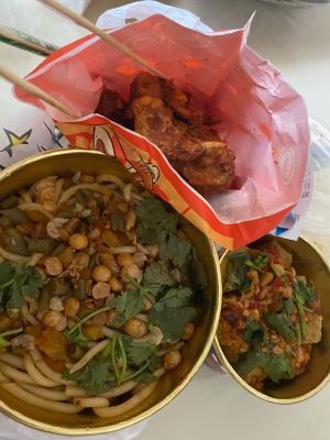 Bifa Fried Goods (Fenghuang New Town Store)