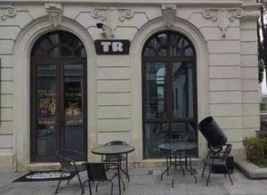 TR Pub