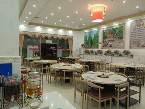 Miao Fu Pig's Trotter Chicken (Shatian Branch)