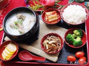 Yenhan Yunxiang Tang Restaurant (Changtie Jiquan Community Store)