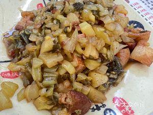 Hunan-style Wooden Bucket Rice