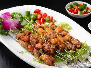 Xinjiang Rose Grilled Lamb (Barbecue · Skewers · Zhucun Branch)