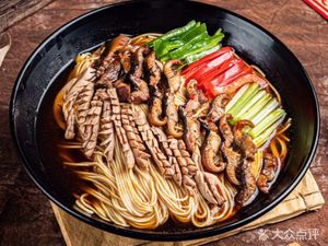 Forest Flower Bistro · Eel and Tripe Noodles