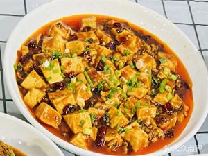 Nanhu Restaurant (Nanhu Community, Guandong Street, Donghu High-Tech Zone)