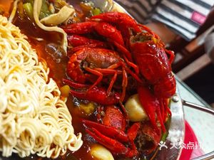 Huazhong University of Science and Technology - Zijing Garden Restaurant (Luyu Road Branch)