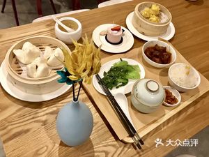 Donghua Garden
