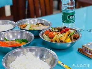 Second Canteen of Central South University of Nationalities