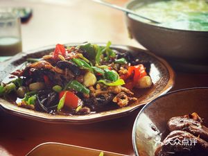 Yunman Chu Earthy Cuisine Restaurant (Hongshan District Branch)