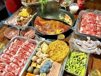 Cheng Youzhi Street Food Hot Pot (Shaoguang Night Market Store)