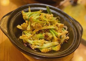 Lao Wu Home-style Cuisine