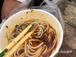 Chuanqi Huangniu Flour Noodles (Guamei Community Branch)