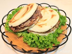 Luo's Xi'an Rou Jia Mo (Hubu Alley Residential Area Store)