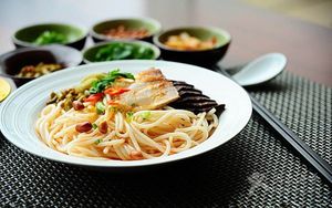 Authentic Guilin Rice Noodles (Zhonghua Road Store)