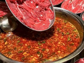 Lai's Knife • Spicy Beef