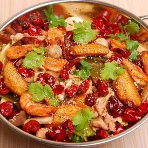 Spicy Pot (Songbai Station Street Branch)
