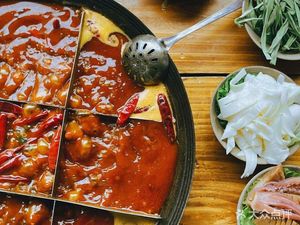 Yu Jie Old Hot Pot (Huayuan Road Store)