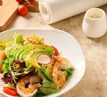 Mediterranean Salad