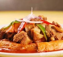 Naan Wrapped Grilled Meat