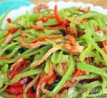 Bell Pepper and Pork Stir-Fry Rice Bowl