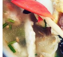 Mixed Dumpling Soup