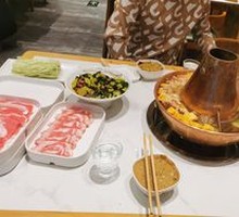 Beijing-style copper pot hot pot