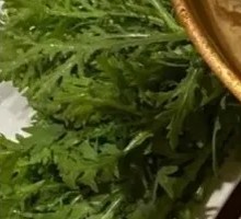 Chinese chrysanthemum greens
