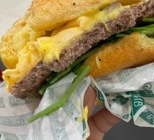 Mushroom Angus Pure Beef Egg Burger