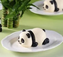 Panda Cake