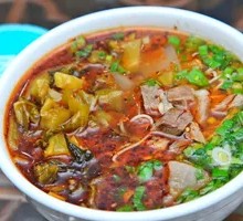 Sour Cabbage Beef Noodles