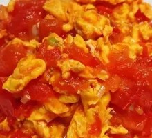 Scrambled Eggs with Tomatoes