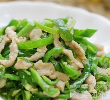 Bell Pepper and Shredded Pork