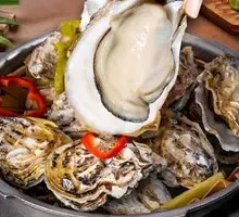 Steamed Large Oyster