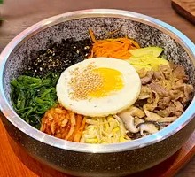 Beef Stone Pot Rice Bowl