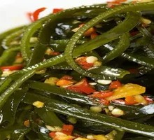 Thin seaweed strips