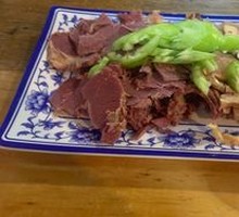 Donkey Meat and Intestine Platter