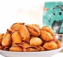 Squirrel-Style Hand-Dehulled Almonds