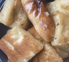 Fragrant Sesame White Naan