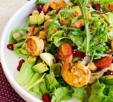 Avocado and Shrimp Salad