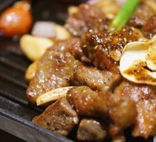 Garlic Beef Short Ribs