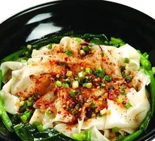 Oil-Poured Noodles & Knife-Sliced Noodles